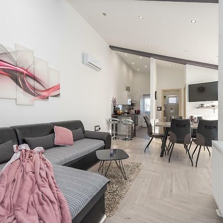 Apartments Luky Задар Екстер'єр фото